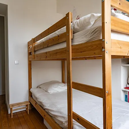 2 Bd Lovely Facing Canal St Martin Sleeps 6 *